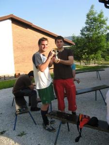 Pokal za tretje mesto (TNT Express) sta prevzela Sandi in Balky